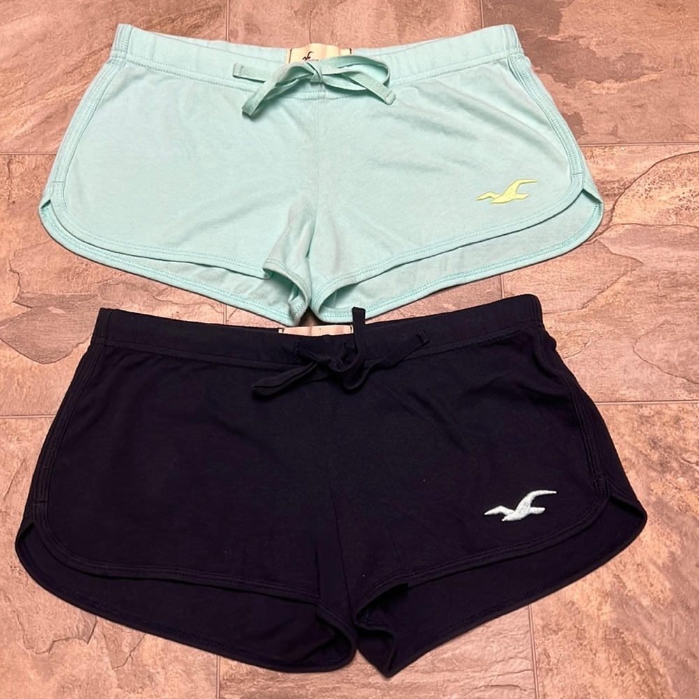 Hollister Women's Core Logo Dolphin Shorts - Mint and Black